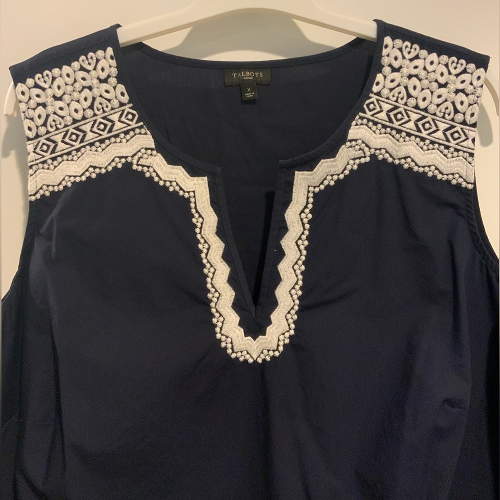 Talbots Sleeveless Top - Picture 2 of 4